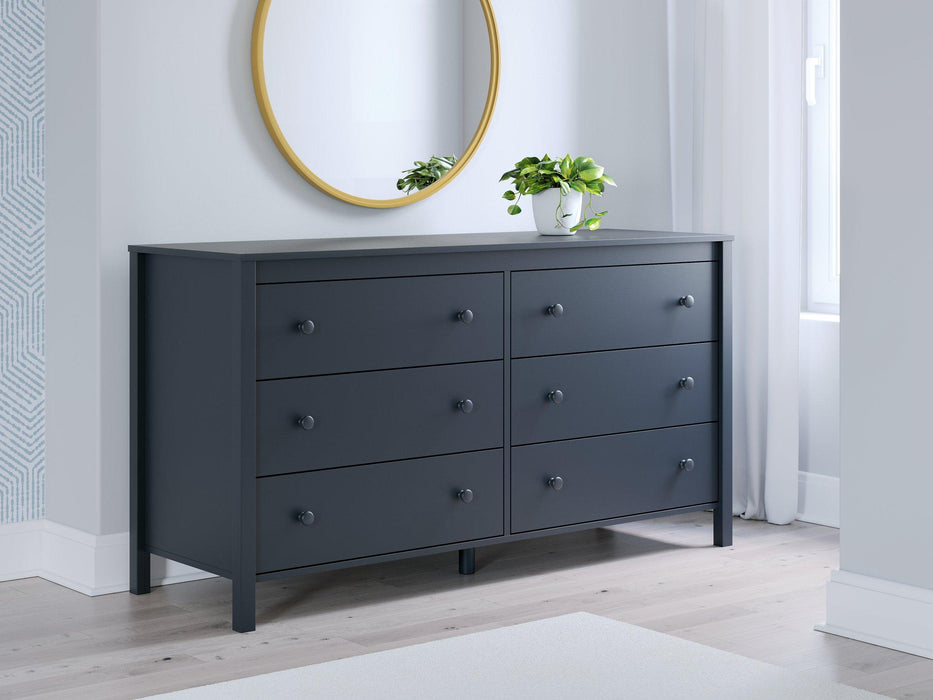 Simmenfort Dresser - Tony’s Furniture Store & Linen (GA) - Multi Location