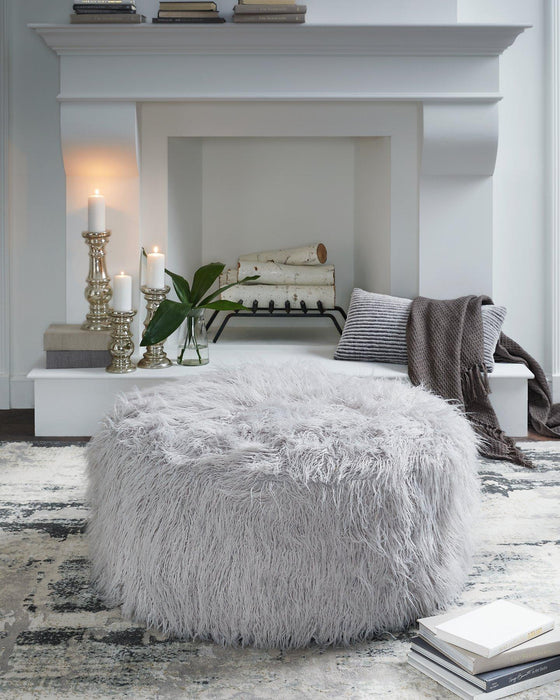 Galice Oversized Accent Ottoman - Tony’s Furniture Store & Linen (GA) - Multi Location