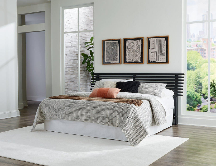 Danziar Slat Bed - Tony’s Furniture Store & Linen (GA) - Multi Location