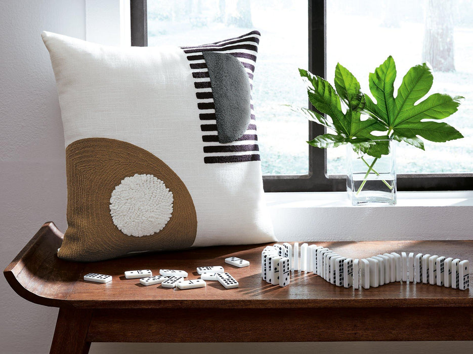 Longsum Pillow (Set of 4) - Tony’s Furniture Store & Linen (GA) - Multi Location