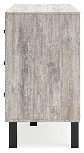 Vessalli Dresser and Mirror - Tony’s Furniture Store & Linen (GA) - Multi Location