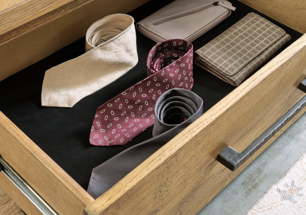 Galliden Dresser - Tony’s Furniture Store & Linen (GA) - Multi Location