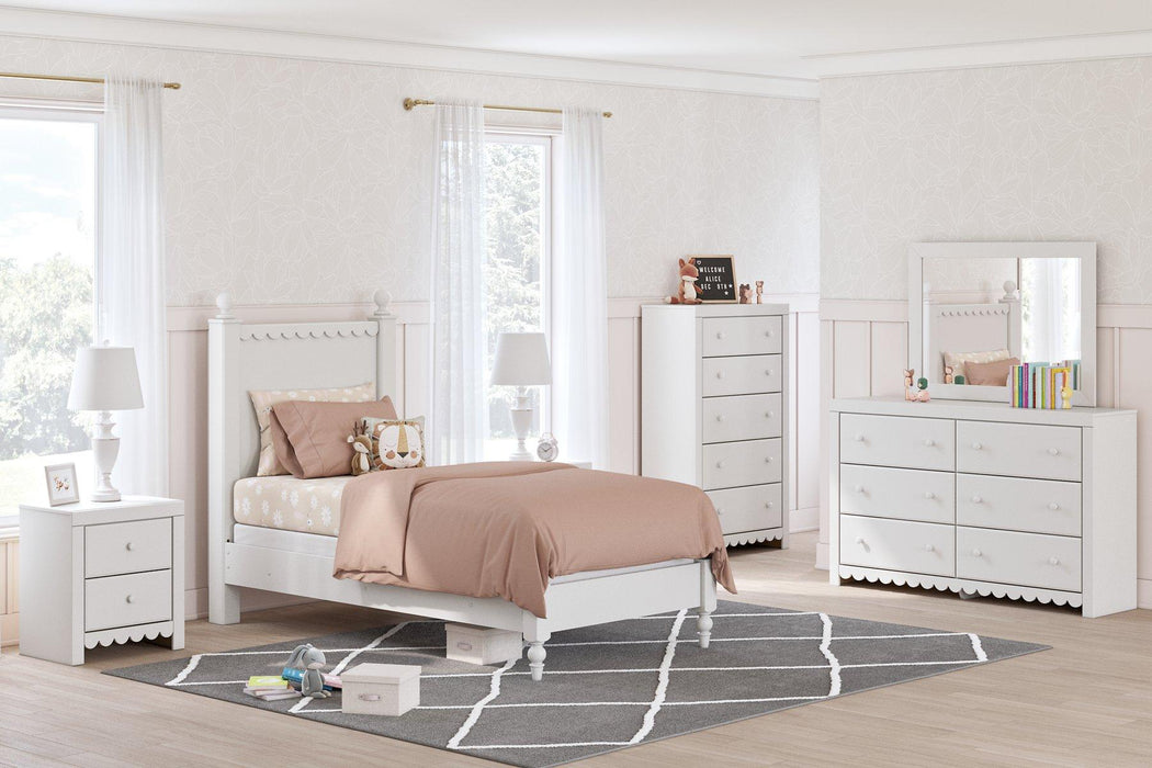 Mollviney Bed - Tony’s Furniture Store & Linen (GA) - Multi Location