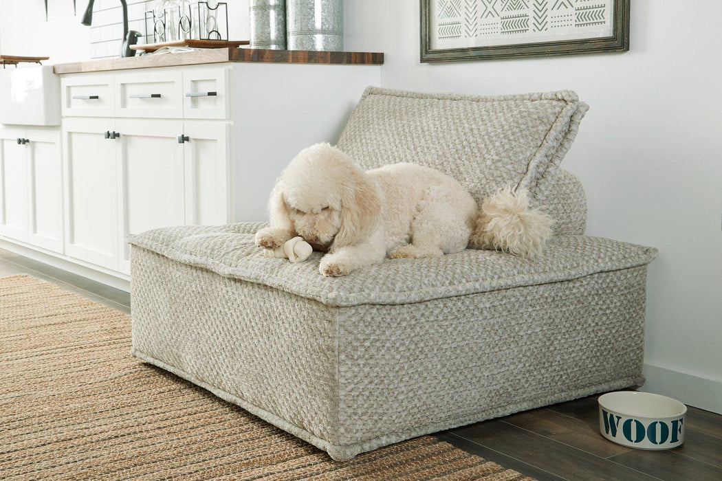 Bales Accent Chair - Tony’s Furniture Store & Linen (GA) - Multi Location