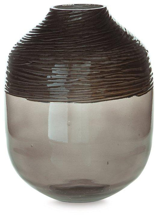 Harpwick Vase - Tony’s Furniture Store & Linen (GA) - Multi Location