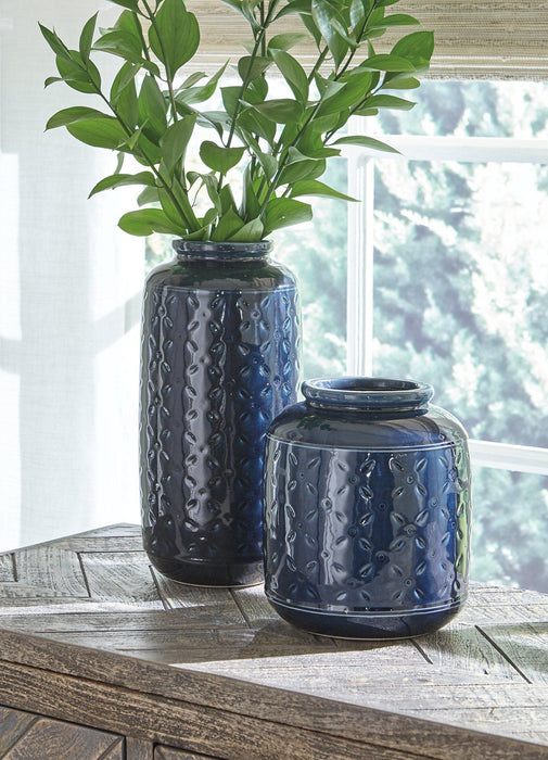 Marenda Vase (Set of 2) - Tony’s Furniture Store & Linen (GA) - Multi Location