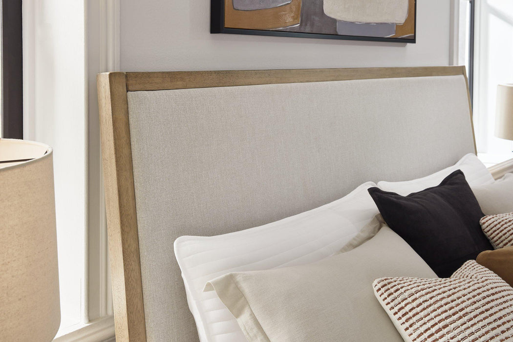 Tomtyn Upholstered Bed - Tony’s Furniture Store & Linen (GA) - Multi Location