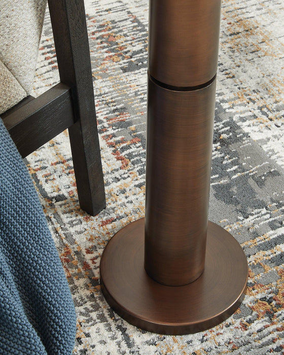 Wendfield Floor Lamp - Tony’s Furniture Store & Linen (GA) - Multi Location