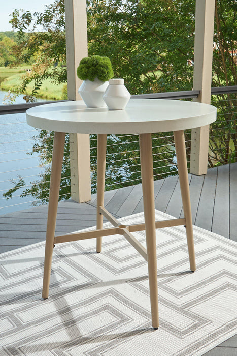 Seton Creek Outdoor Dining Package - Tony’s Furniture Store & Linen (GA) - Multi Location