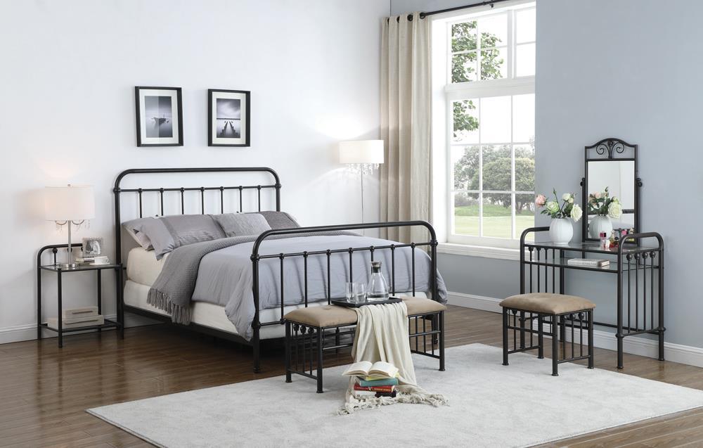 Livingston Queen Panel Metal Bed Dark Bronze - Tony’s Furniture Store & Linen (GA) - Multi Location