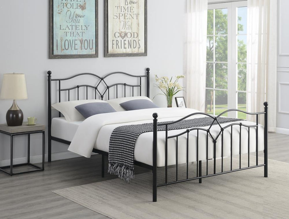 Klossen Queen Platform Bed Black - Tony’s Furniture Store & Linen (GA) - Multi Location