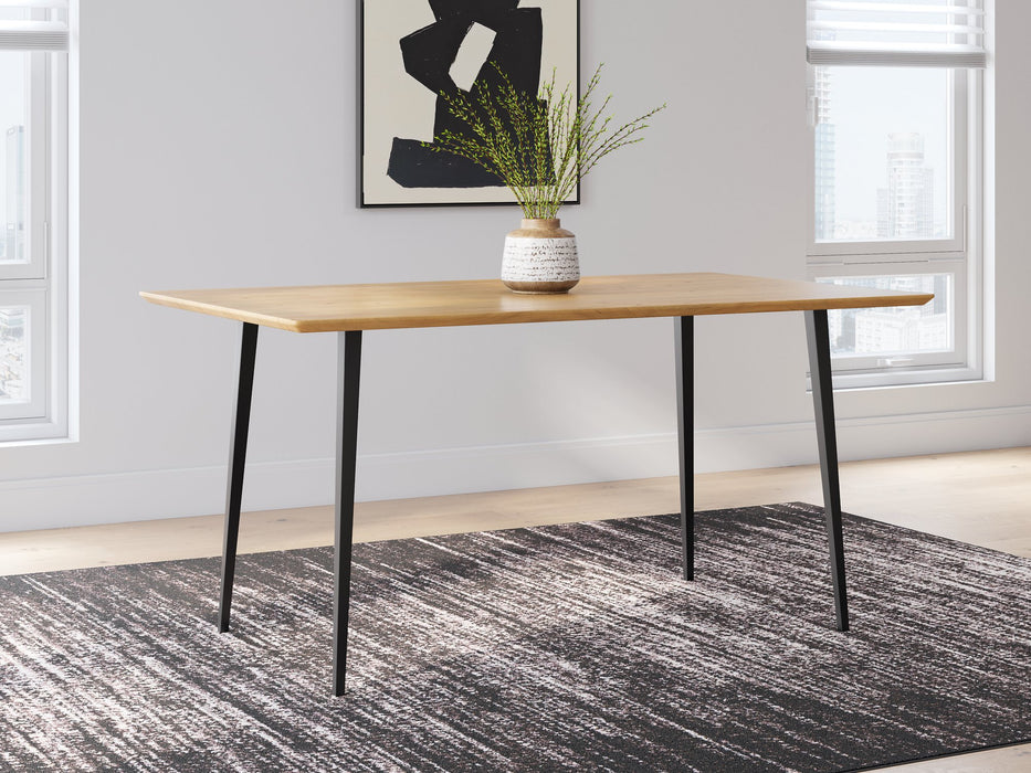 Gretlynn Dining Table - Tony’s Furniture Store & Linen (GA) - Multi Location