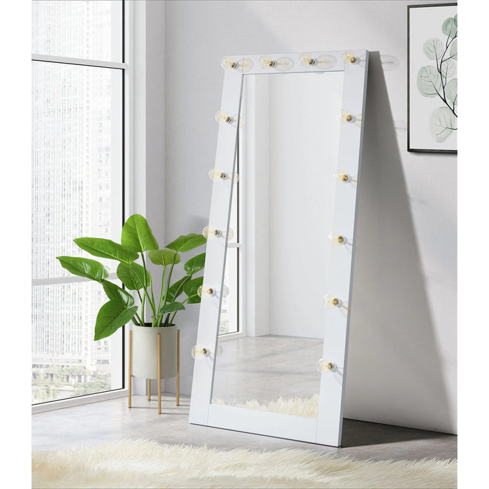 Lindy Floor Mirror - Tony’s Furniture Store & Linen (GA) - Multi Location