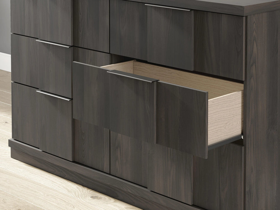 Shaehartin Dresser